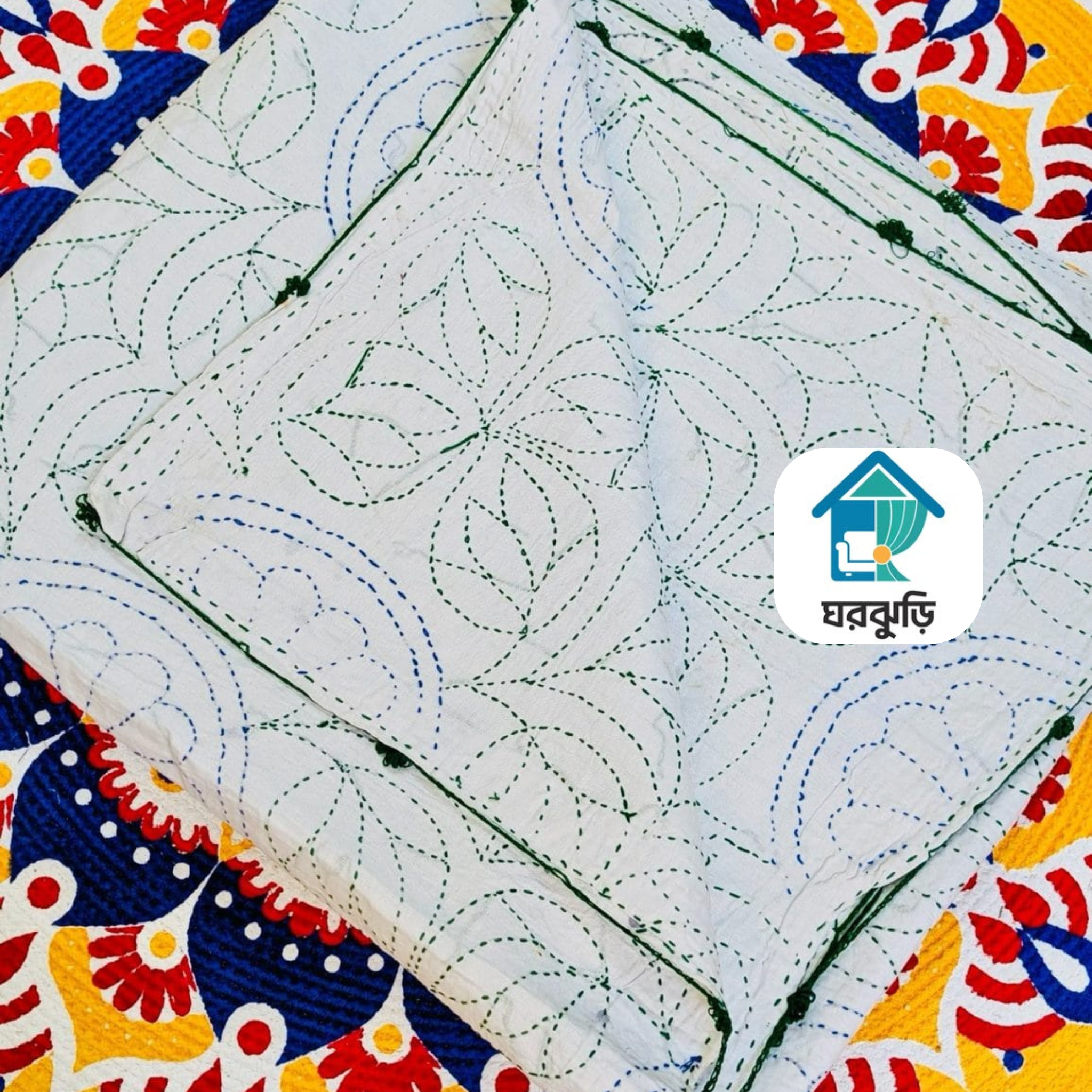 হাতের সেলাই করা নকশিকাঁথা